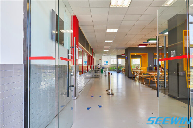 光華中學餐廳食堂