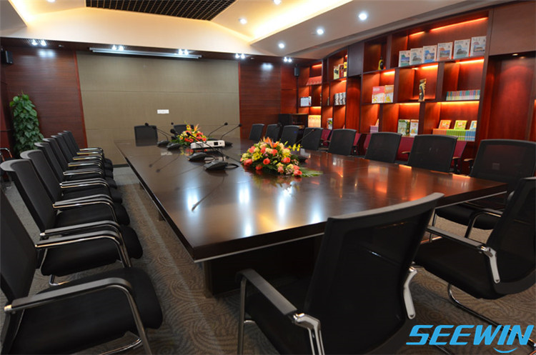 會議室桌椅